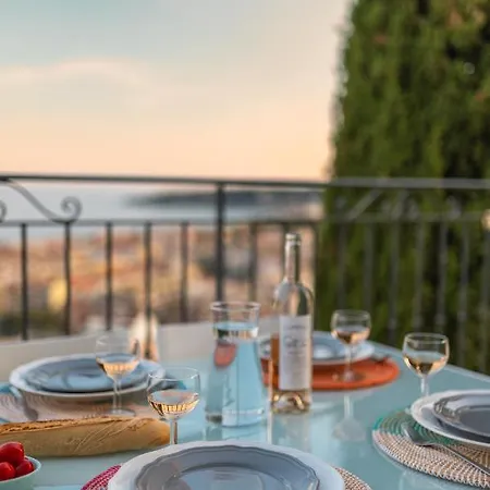 Bethanie, D'epoque Sur Les Collines, Vue Imprenable Sur Et La Mer Villa Menton