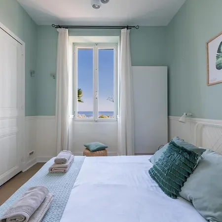 Villa Bethanie, D'epoque Sur Les Collines, Vue Imprenable Sur Et La Mer