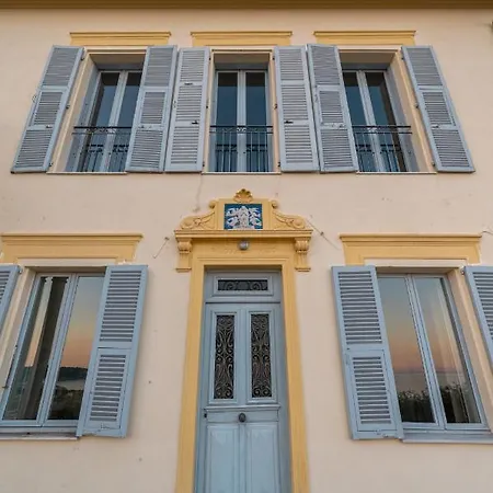 Villa Bethanie, D'epoque Sur Les Collines, Vue Imprenable Sur Et La Mer *
