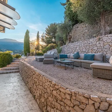 Villa Bethanie, D'epoque Sur Les Collines, Vue Imprenable Sur Et La Mer Menton