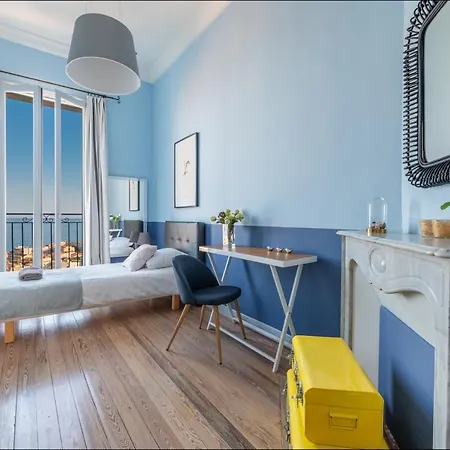 Bethanie, D'epoque Sur Les Collines, Vue Imprenable Sur Et La Mer Menton