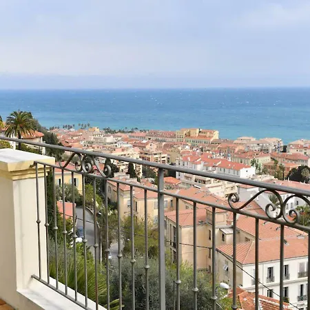 Villa Bethanie, D'epoque Sur Les Collines, Vue Imprenable Sur Et La Mer Menton