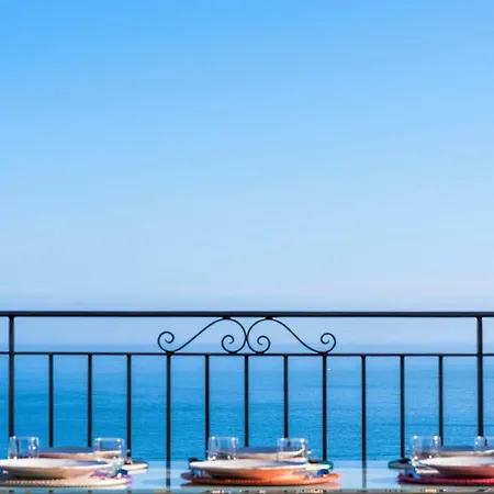 Villa Bethanie, D'epoque Sur Les Collines, Vue Imprenable Sur Et La Mer *